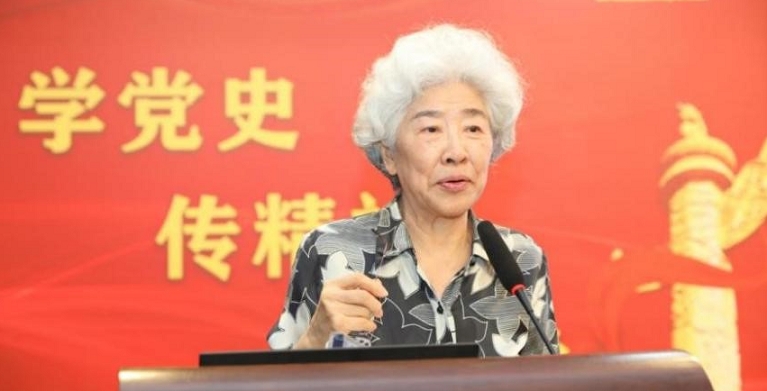 王志珍院士做客微生物所“芳澜讲坛”